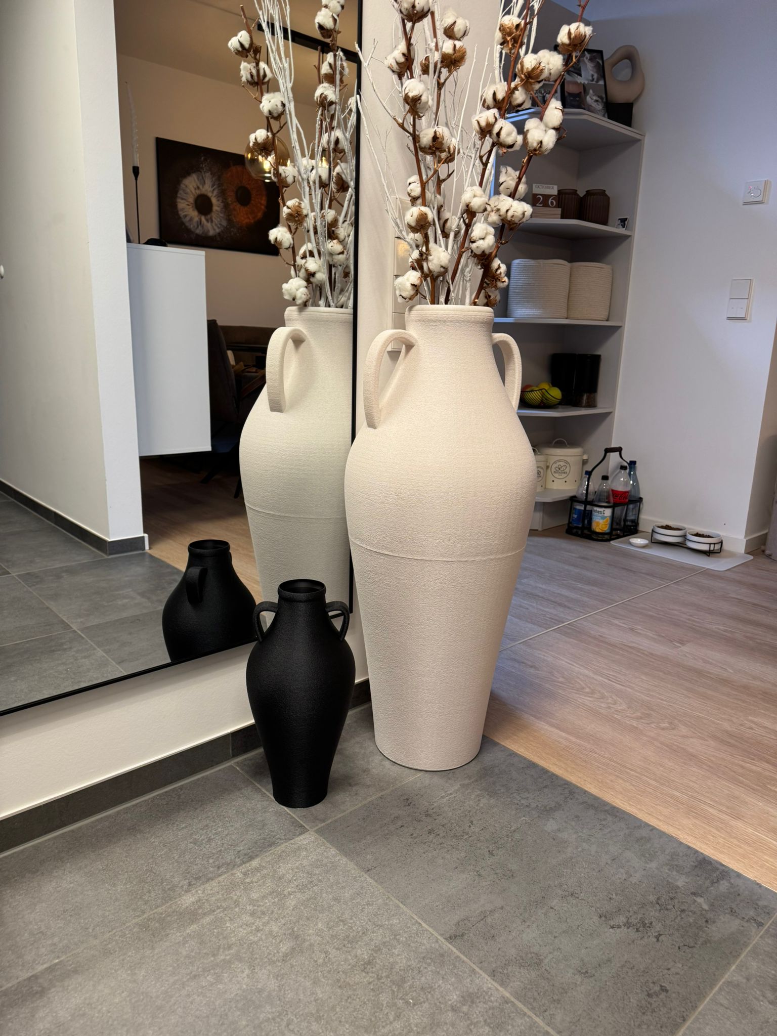 Moderner Deko-Krug – stilvolle Vase für Kunstblumen & Trockenblumen – Bild 3